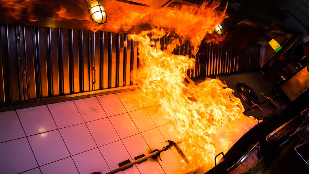 Горяща кухня в ресторант